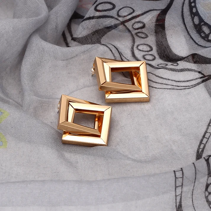 Geometric Luxe Earring