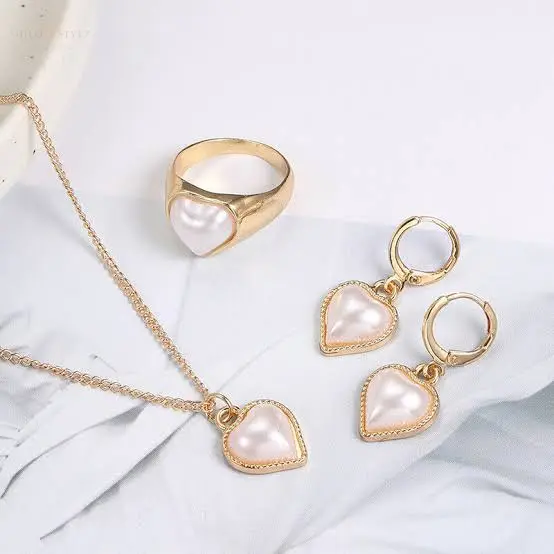 Gold And Pearl Heart Jewelry Set