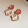 Rosé Aura Earrings Thumbnail Image 4